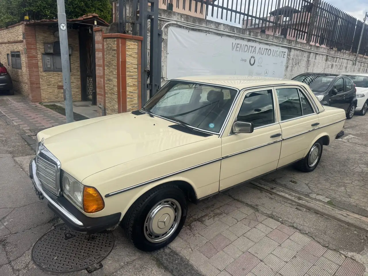 Mercedes-Benz 200 Mercedes Benz. 200berlina, foto 2