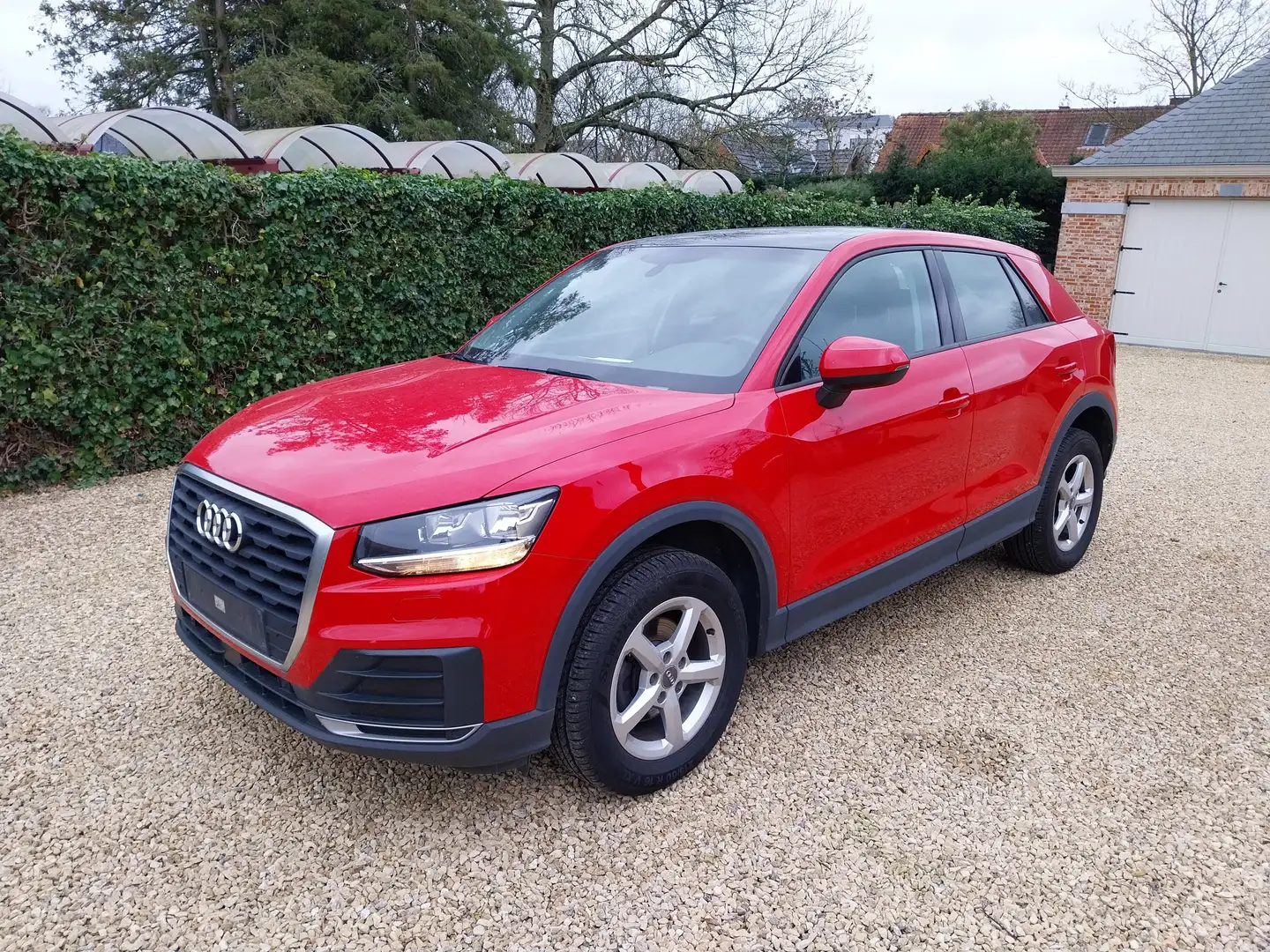 Audi Q2 30 TDi Design (EU6d-TEMP) Red - 1