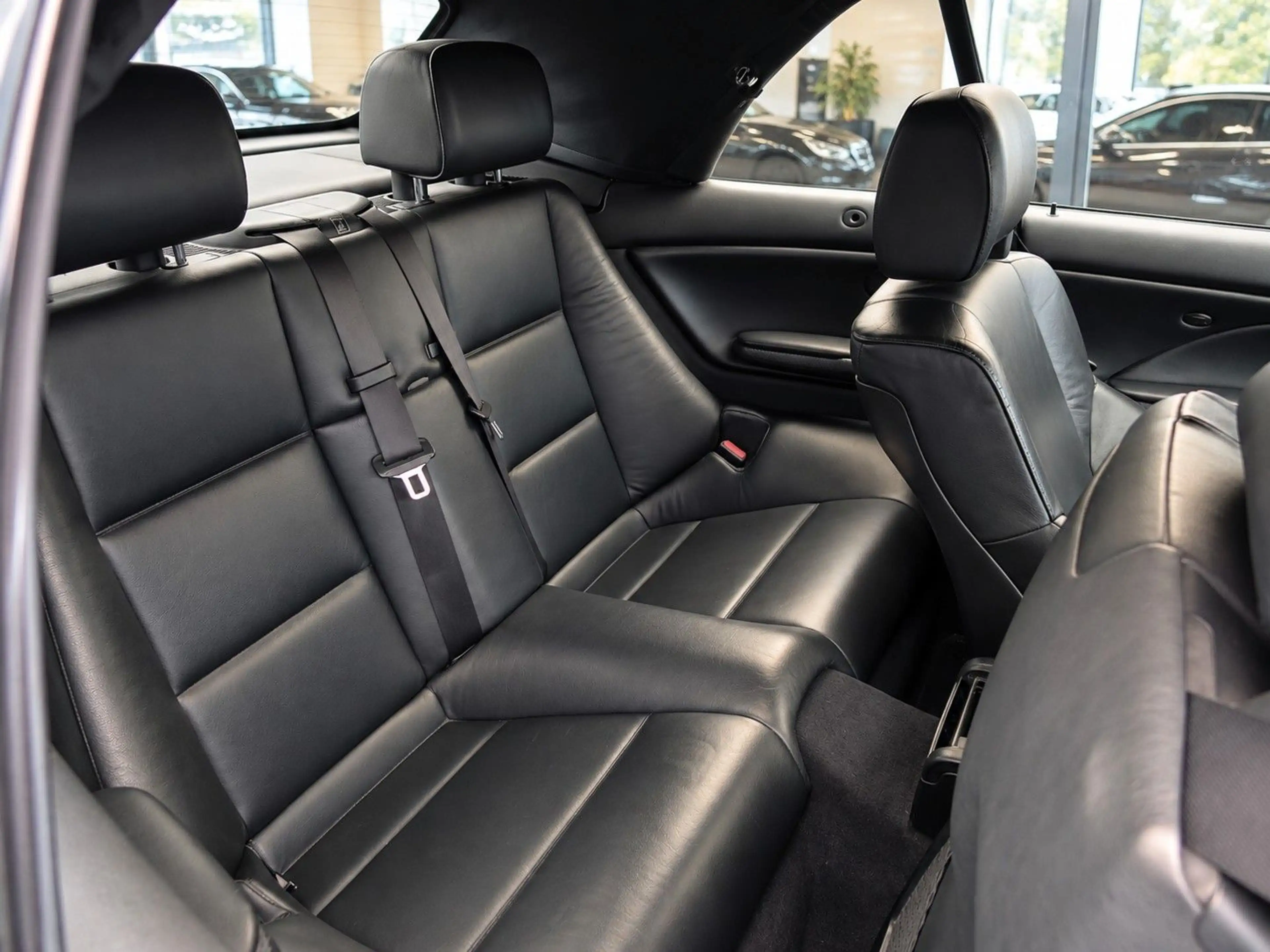 BMW 330 3 Cabrio 330 C i — photo 7