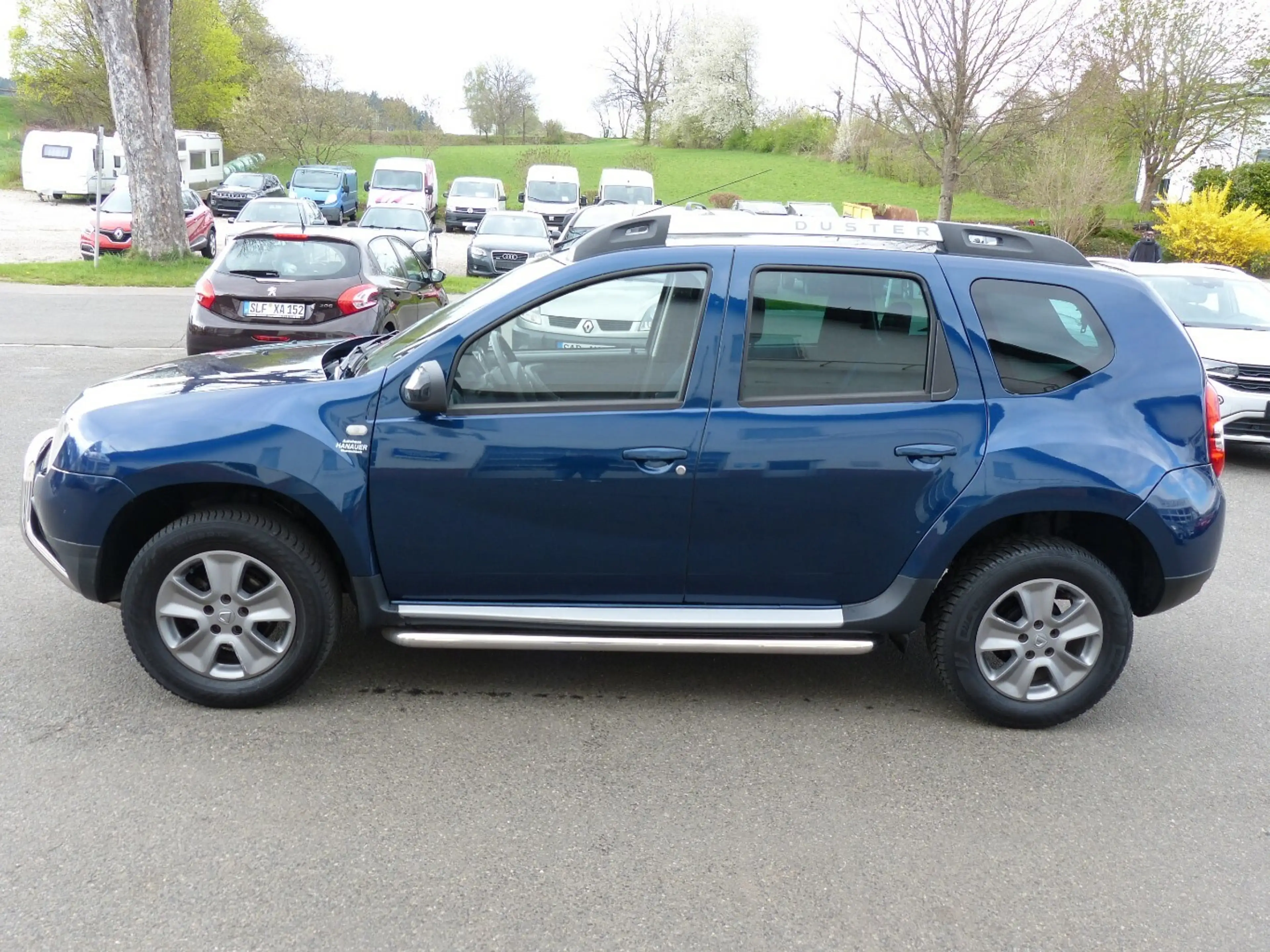 Dacia Duster Celebration 4x2 [OFFROAD-PAKET]