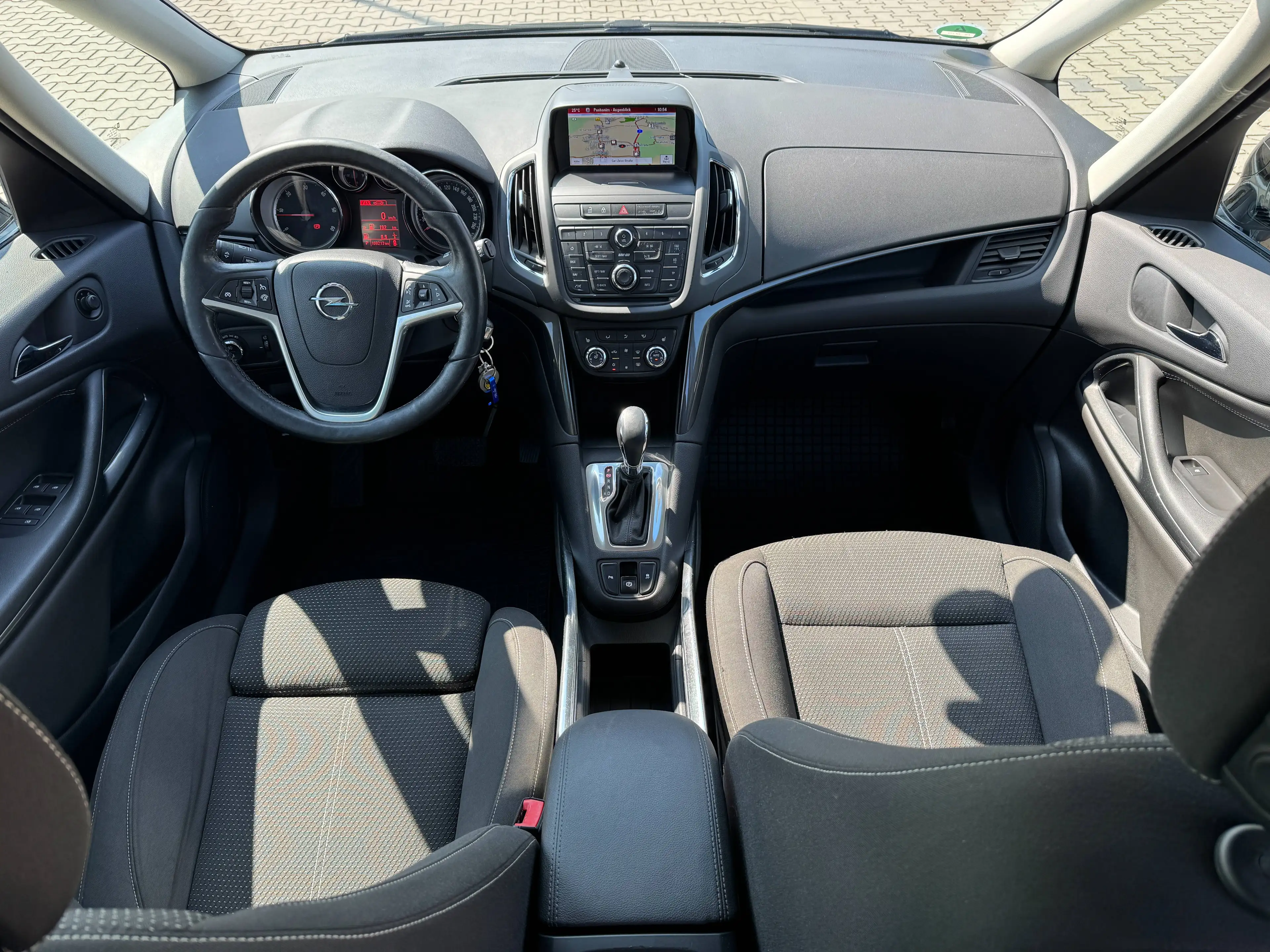 Opel Zafira Tourer Innovation Klima Navi AHK — photo 12