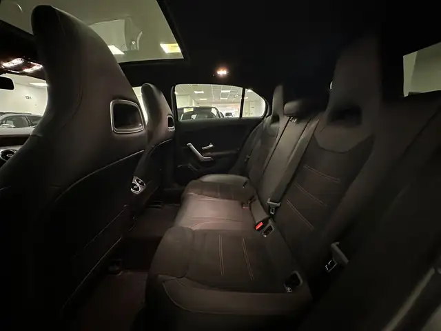 Mercedes-Benz A view 7
