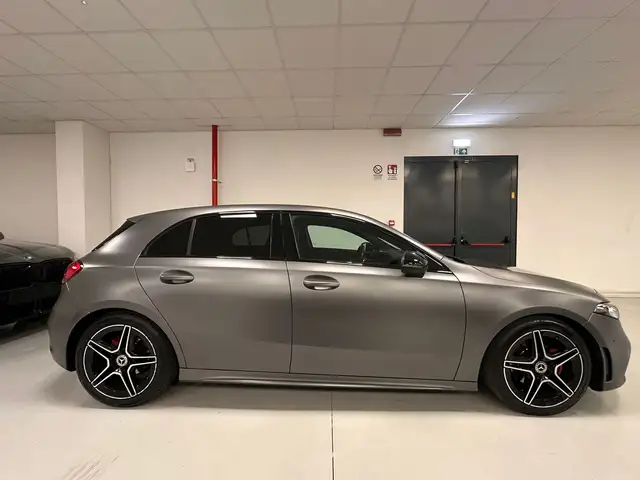 Mercedes-Benz A view 5