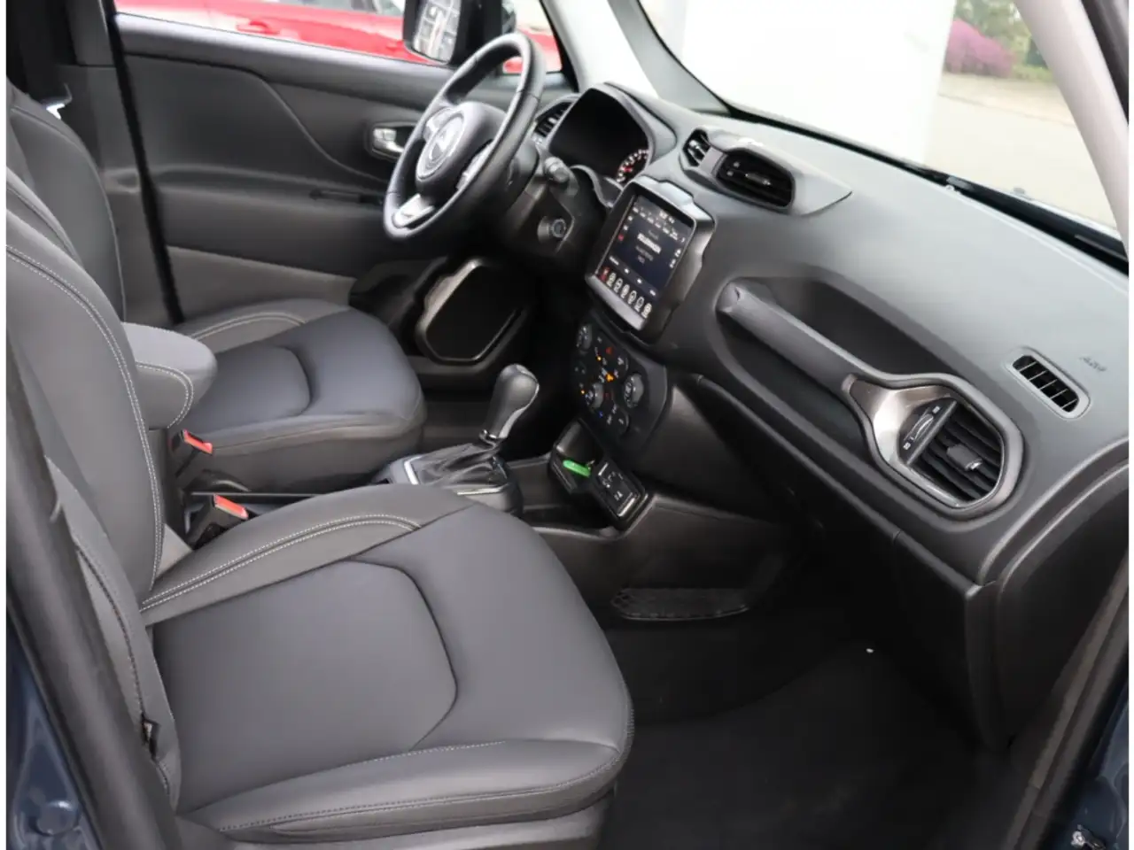 Jeep Renegade S-EDITION e-HYBRID 1.5 GSE T4 48V 130PS DCT 4x2 NA, миниатюра 14