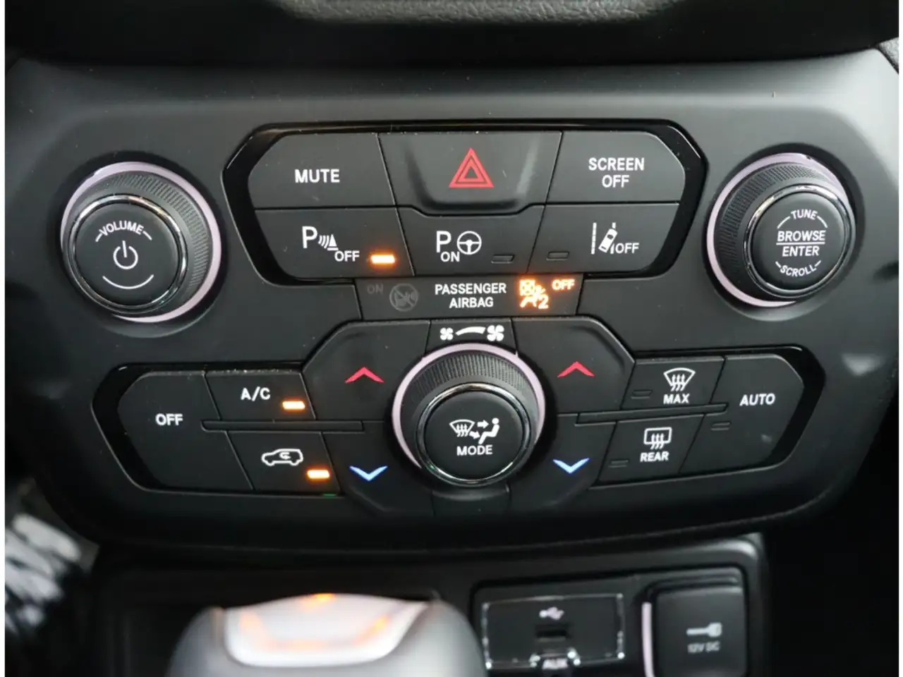 Jeep Renegade S-EDITION e-HYBRID 1.5 GSE T4 48V 130PS DCT 4x2 NA, миниатюра 29