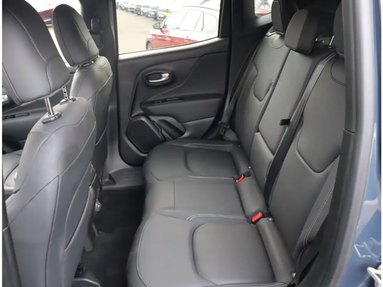 Jeep Renegade S-EDITION e-HYBRID 1.5 GSE T4 48V 130PS DCT 4x2 NA, миниатюра 11