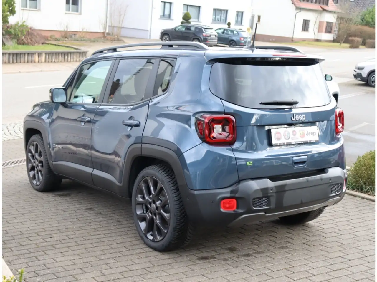 Jeep Renegade S-EDITION e-HYBRID 1.5 GSE T4 48V 130PS DCT 4x2 NA, миниатюра 5