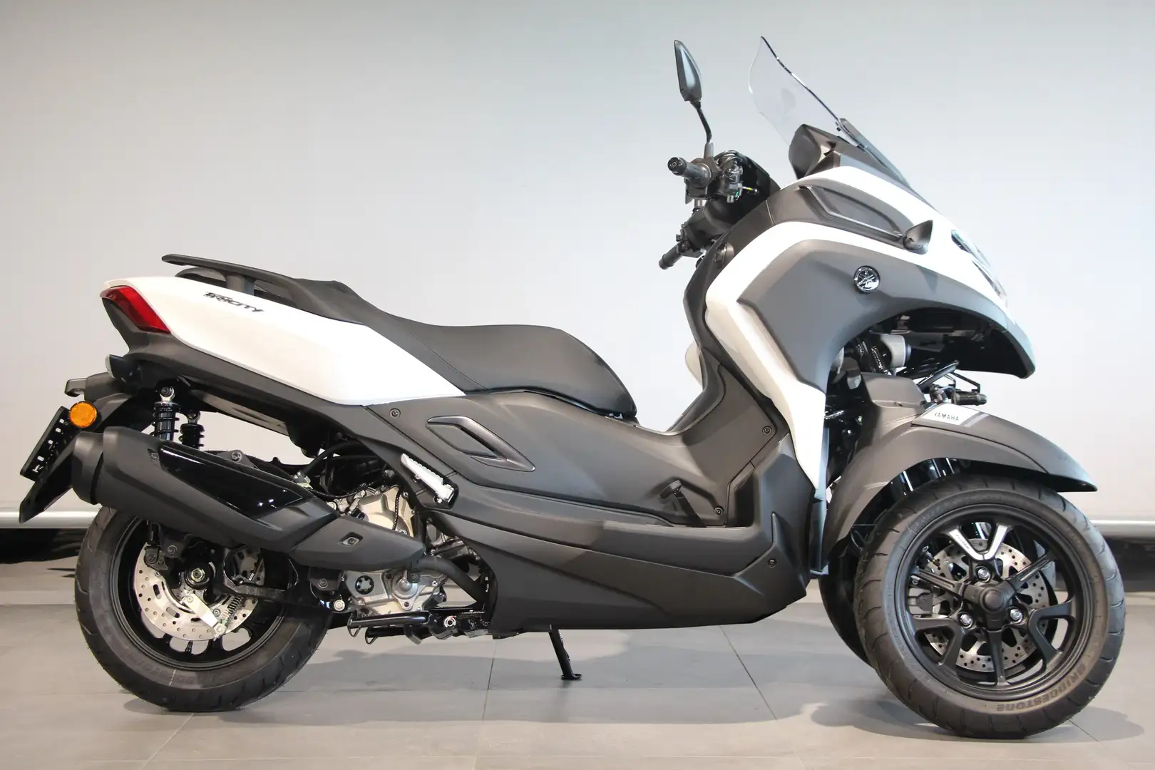 Yamaha TriCity 300 Blanc - 1