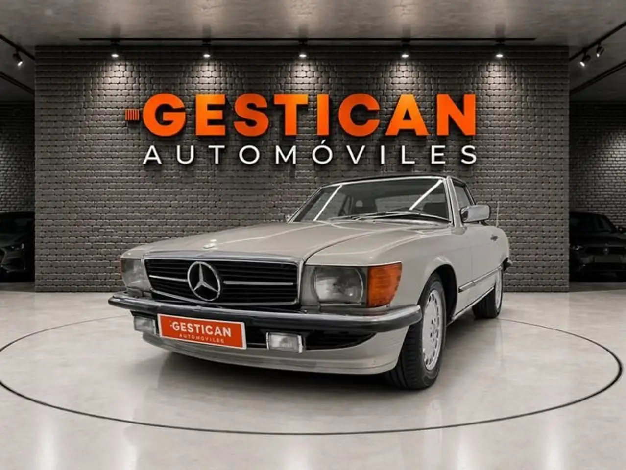 Mercedes-Benz 260 SL, foto 3