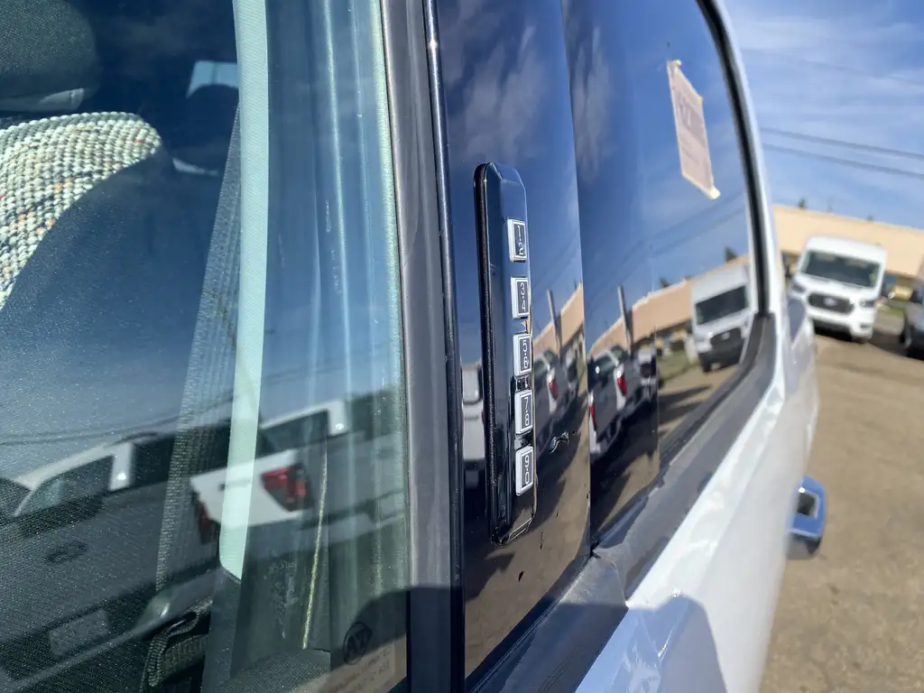 2024 Ford F-150 SuperCrew XLT SuperCrew 145 | 4X4 | Rear Parking Sensors | 3 — photo 6