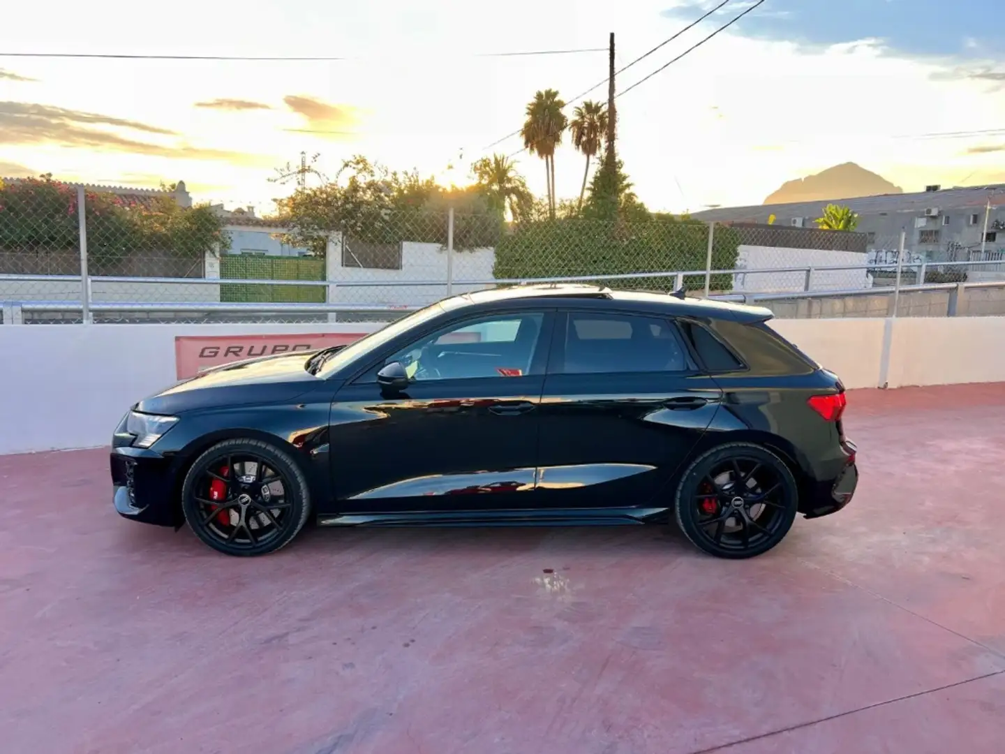 Audi RS3 Sportback quattro S tronic 294kW Negro - 2
