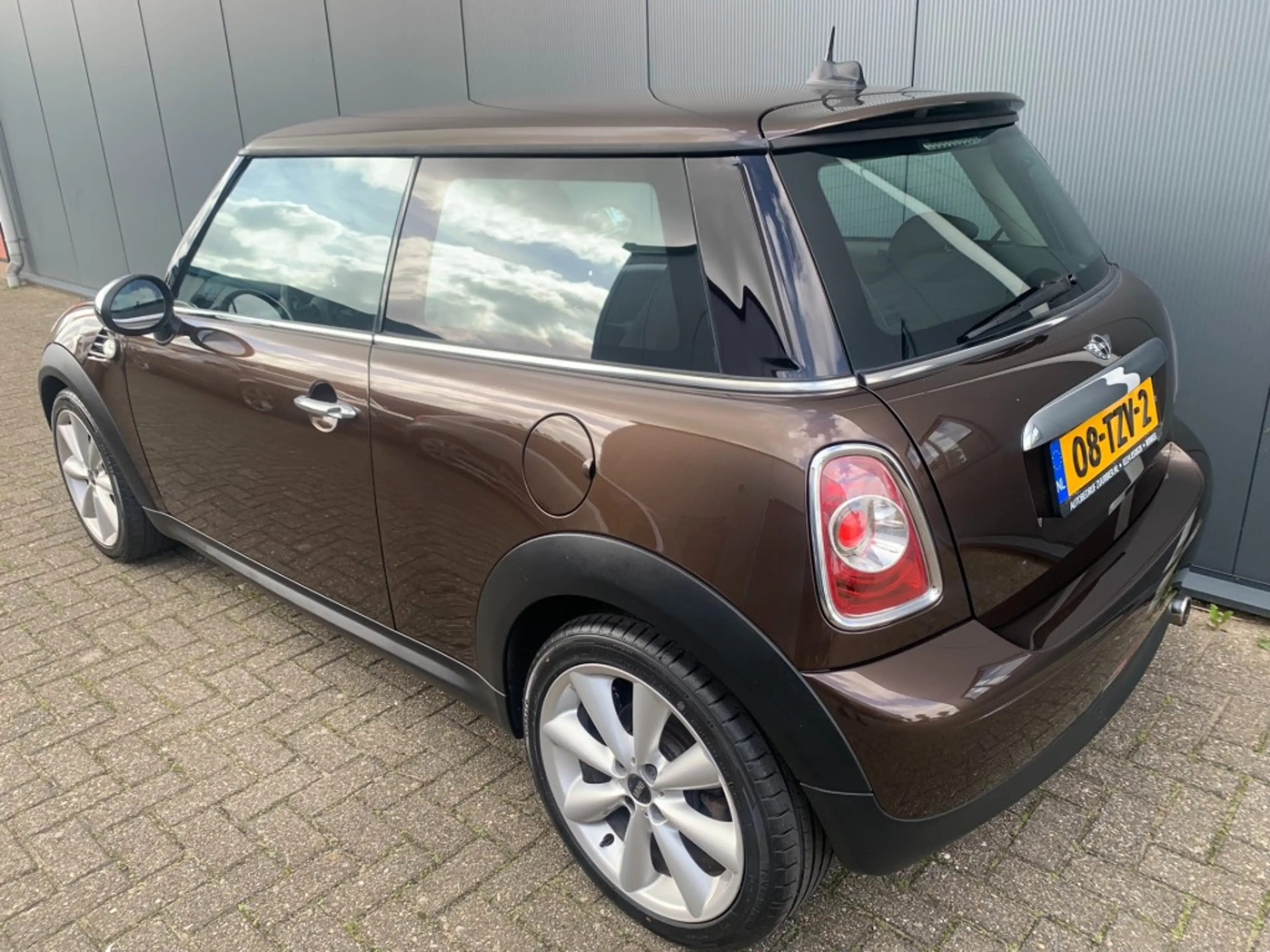 MINI One 1.6 One Business Line — photo 4