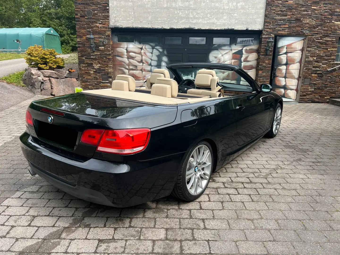 BMW 320 Nero - 1