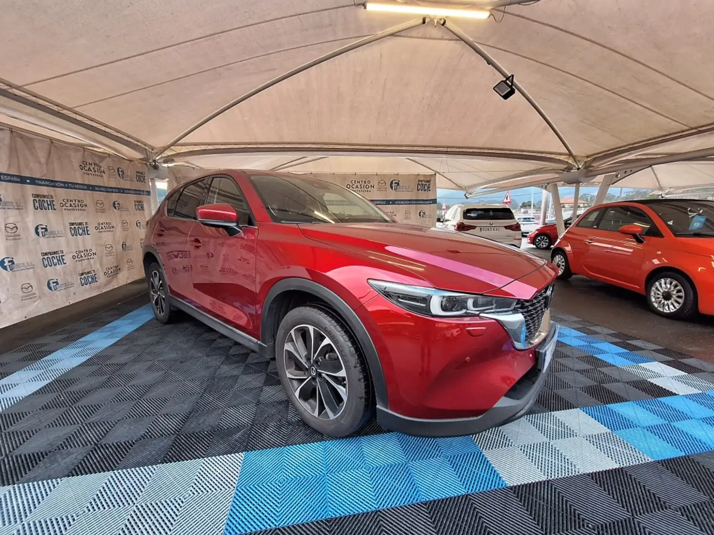 Mazda CX-5 2.0 G Zenith Sin maletero eléctrico 2WD 121kW Rot - 1