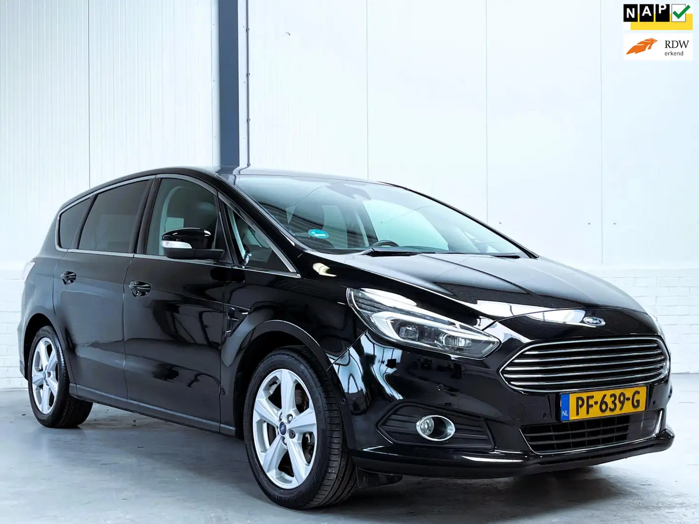 Ford S-Max 1.5 Titanium|Pano|Stoelverwarming|Elektrische Stoe Noir - 1