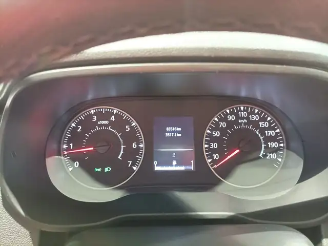 Dacia Duster view 7