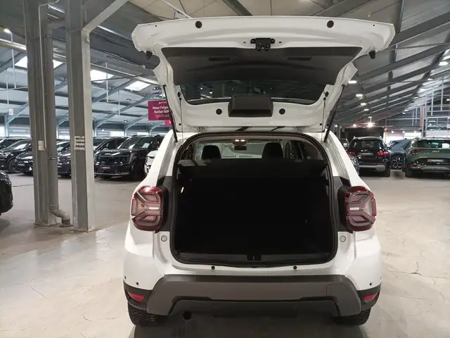 Dacia Duster view 6