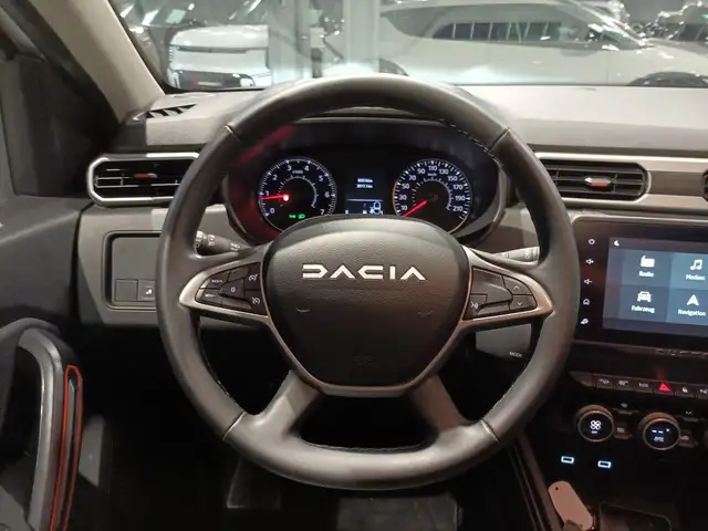 Dacia Duster view 10
