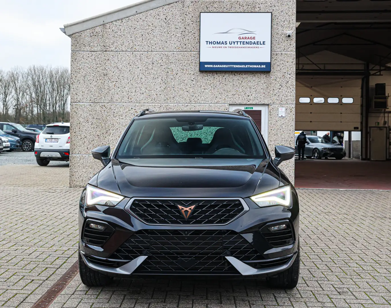 CUPRA Ateca 300PK*AUTOMAAT*LEDER-ALCANTARA*ZETELGEHEUGEN* Schwarz - 2