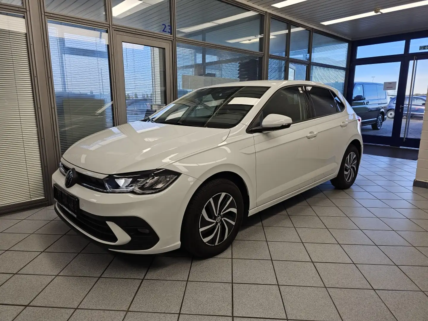 Volkswagen Polo Life Kamera,Climatr.,AppCon.,Alu,Sitzhzg. Weiß - 2