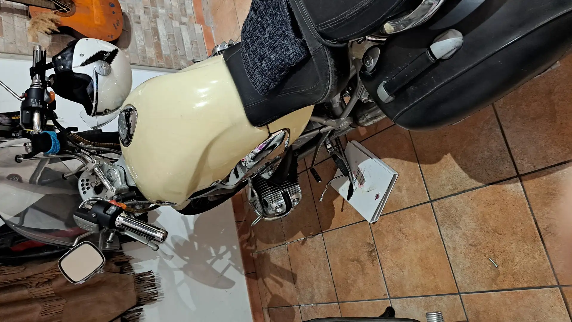 BMW R 1200 C Independent Bronce - 2