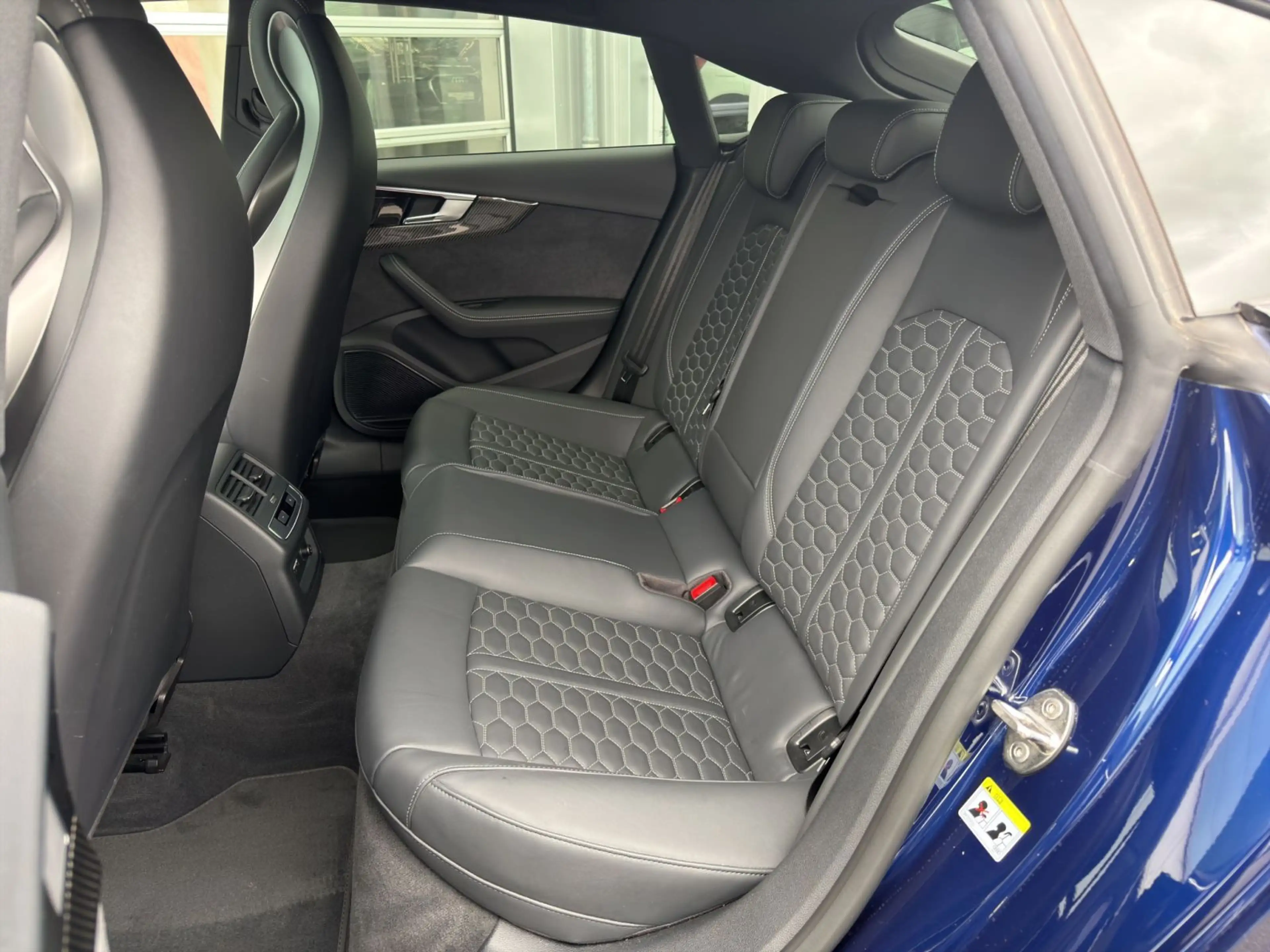 Audi RS5 2.9 TFSI quattro Tiptronic Pano/A — photo 15