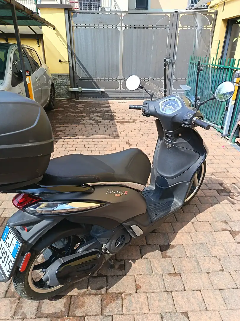 Piaggio Liberty 150 Liberty S Negro - 2