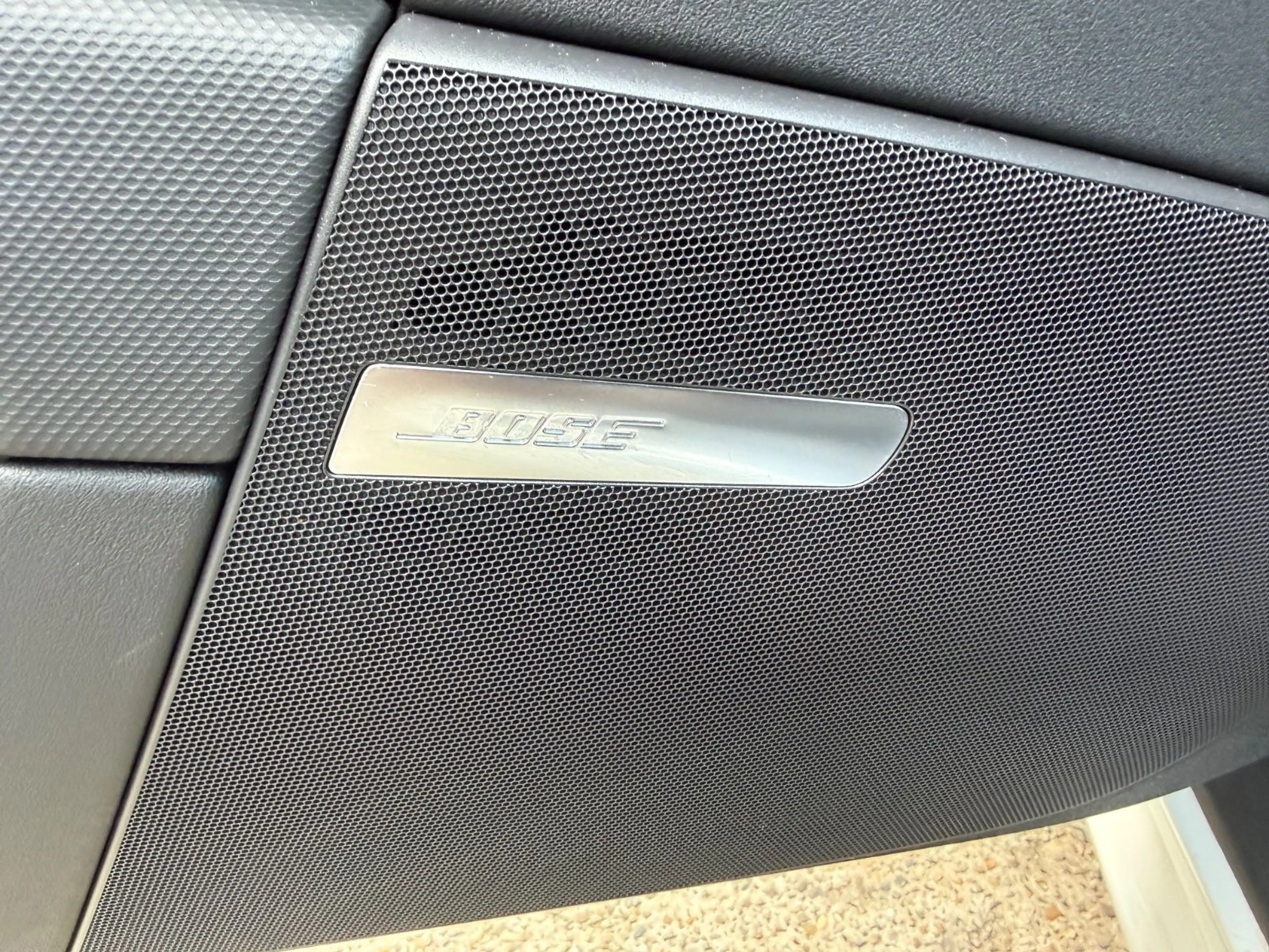 Audi TT 2.0 TFSI TTS Coupe quattro 1.HAND/LEDER/BOSE/XE — photo 10