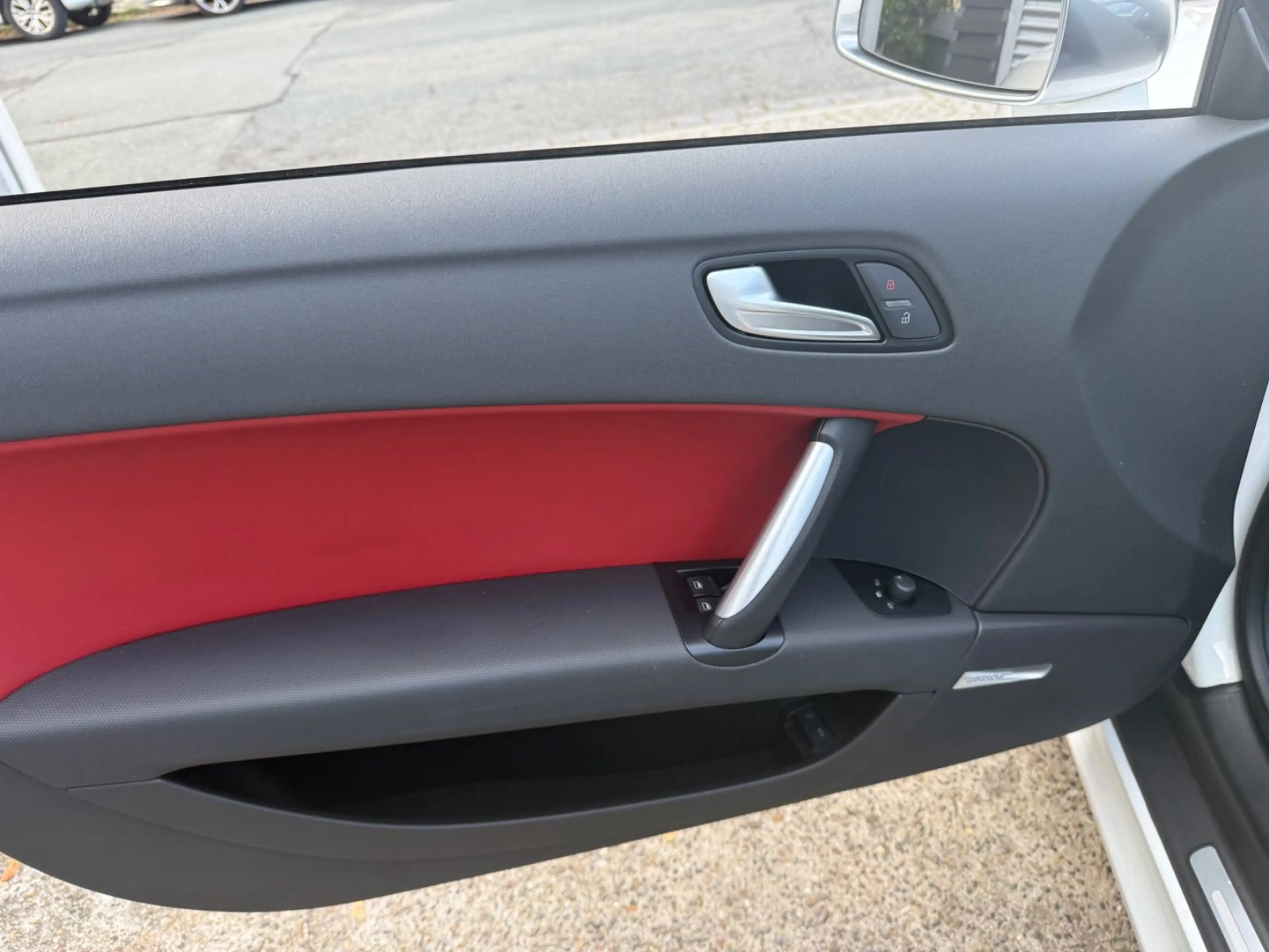 Audi TT 2.0 TFSI TTS Coupe quattro 1.HAND/LEDER/BOSE/XE — photo 9