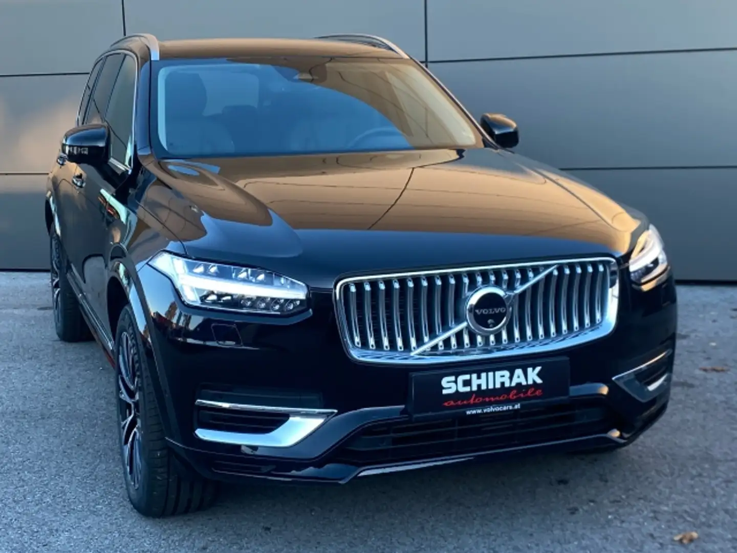Volvo XC90 PHEV Plus Bright Geartronic 7S Zwart - 2
