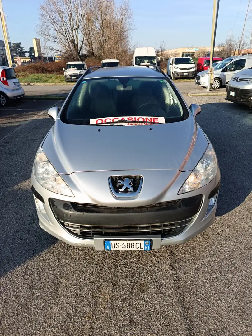 Peugeot 308 308 1.4 VTi 95CV SW Premium Grau - 1