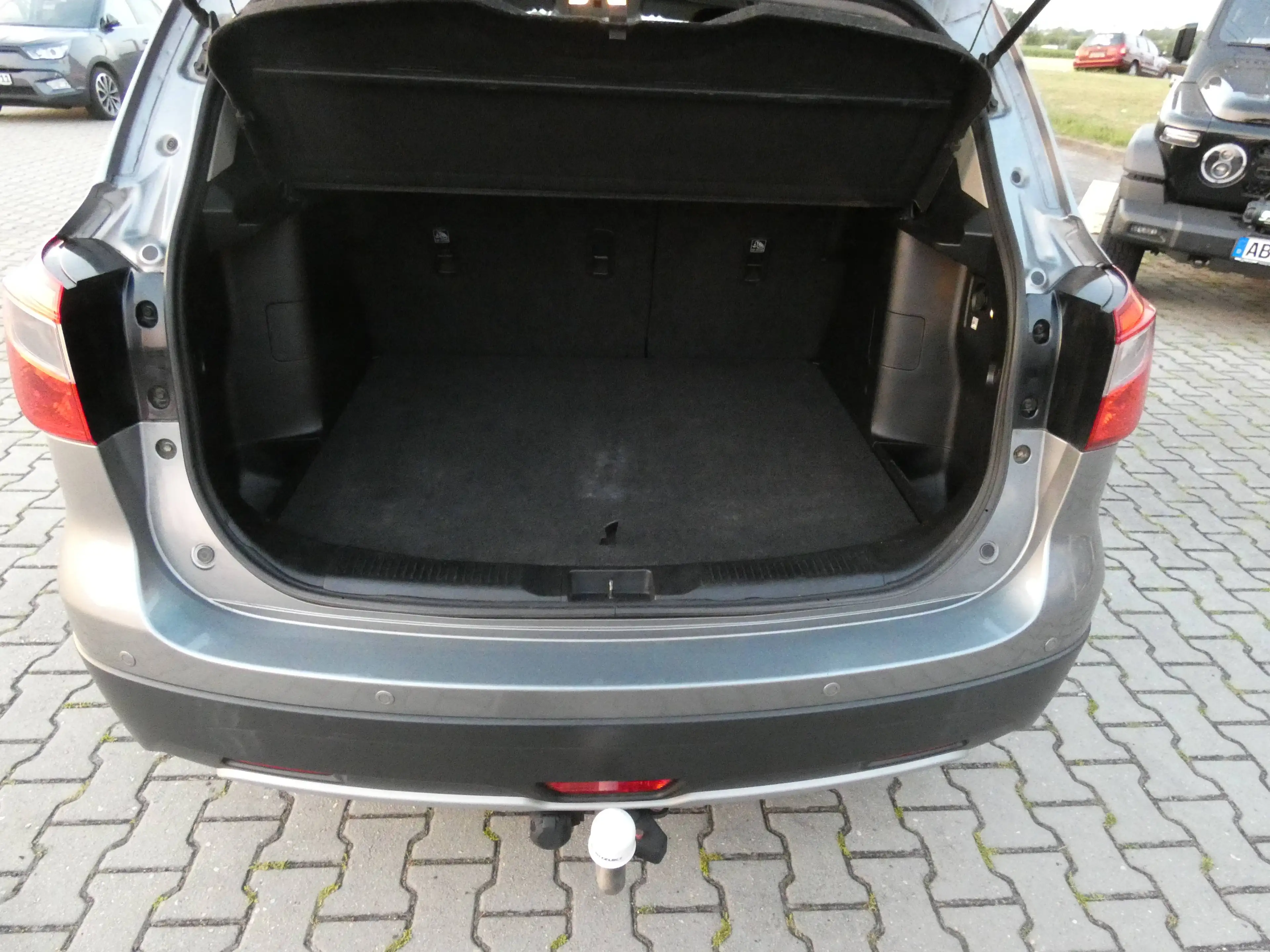 Suzuki SX4 S-Cross 1.6 VVT 4x2 limited+ AHK, Klima, Alu 17", PDC, Sitzheizung, Keyless, Super Zustand, TÜV neu — photo 7