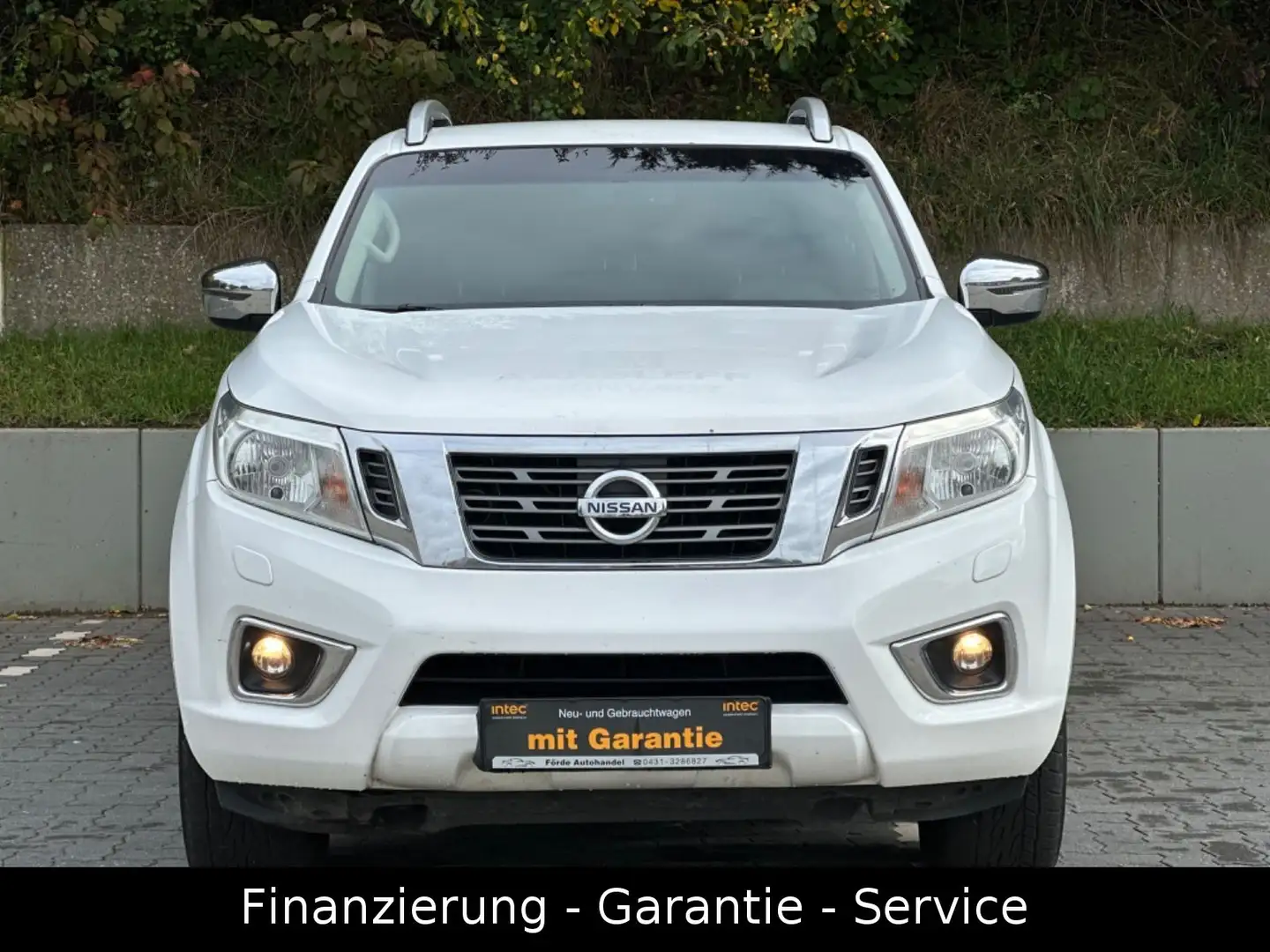 Nissan Navara 2.3 dCi 4x4/KAMERA/HARDTOP/AHK/AUTOMATIK Blanc - 2