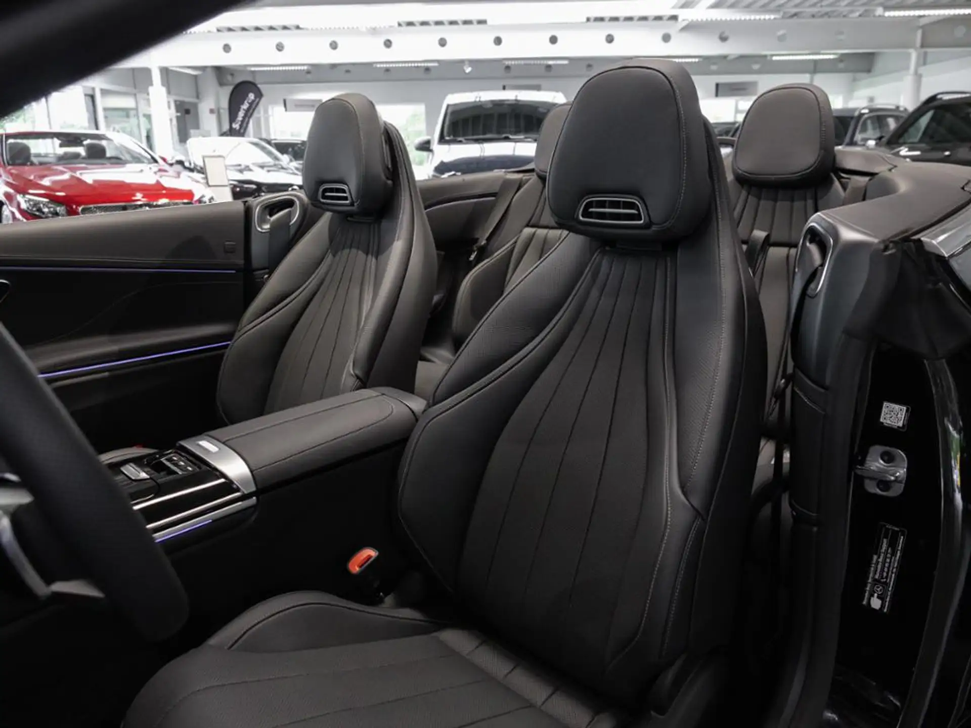 Mercedes-Benz CLE CLE 300 2026 검정 사진 7
