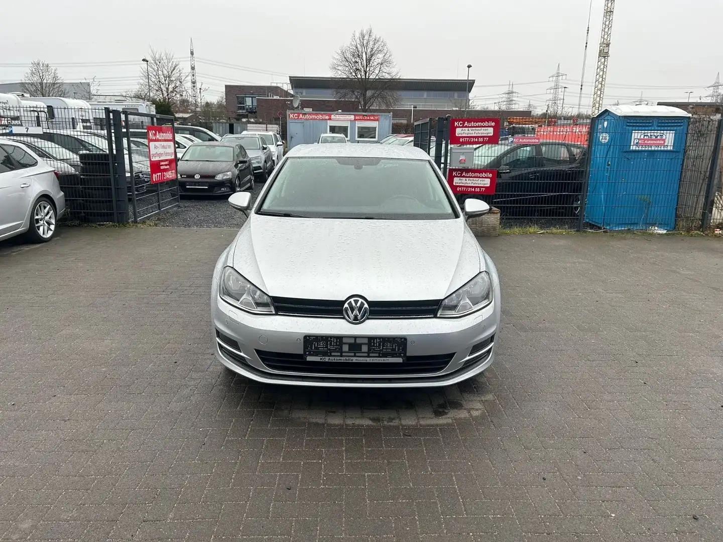 Volkswagen Golf VII Lim. Cup BMT*TÜV NEU*48TKM* Argent - 2
