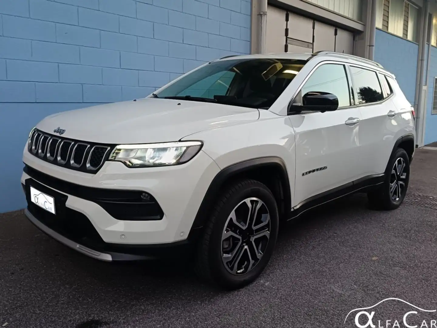 Jeep Compass 1.3 Turbo T4 190 CV PHEV AT6 4xe Limited Bianco - 1