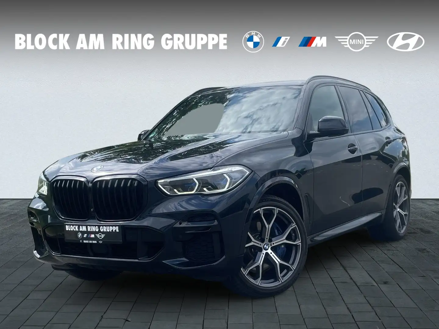 BMW X5 50i Zwart - 1