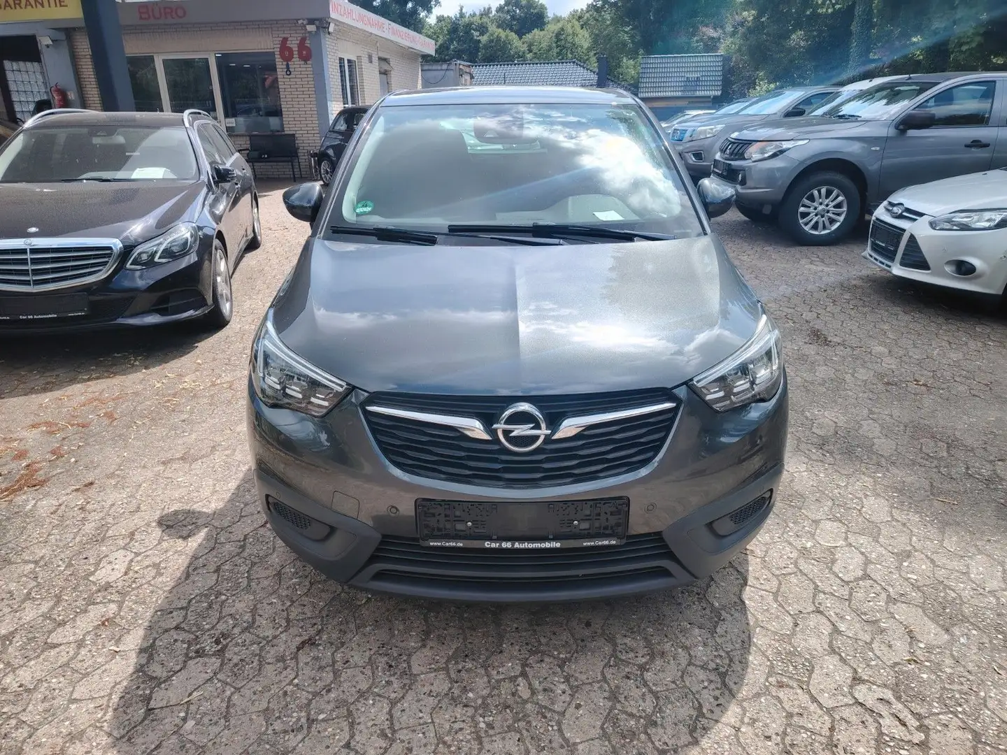 Opel Crossland X / Klimaautomatik / Grau - 2