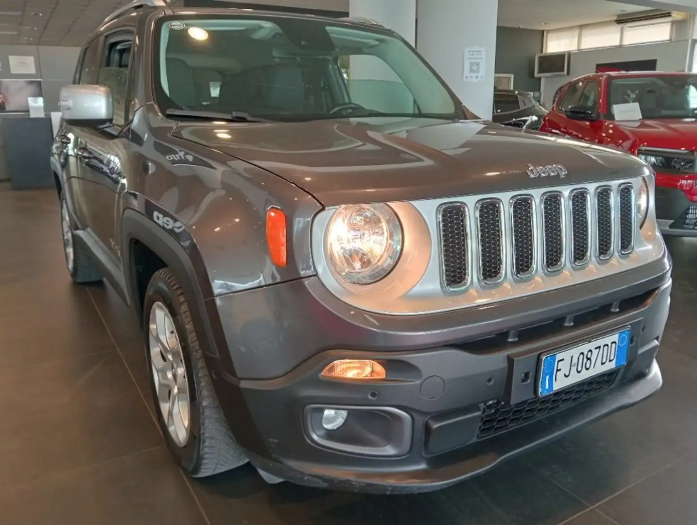 Jeep Renegade 1.4 DDCTLimited AUTOGEPY SASSUOLO 05361881051 Grigio - 2