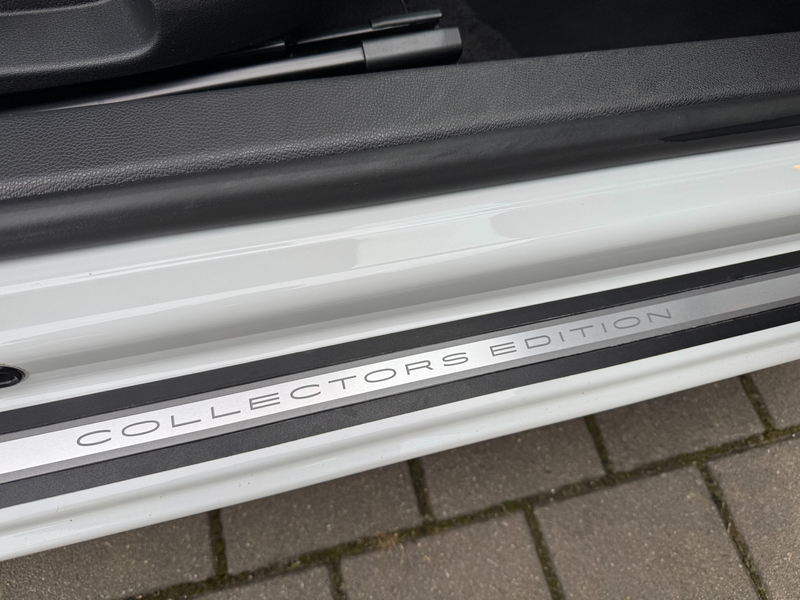 Volkswagen Scirocco Scirocco 2.0 TSI DSG-23 von 100"Collectors Edition — photo 14