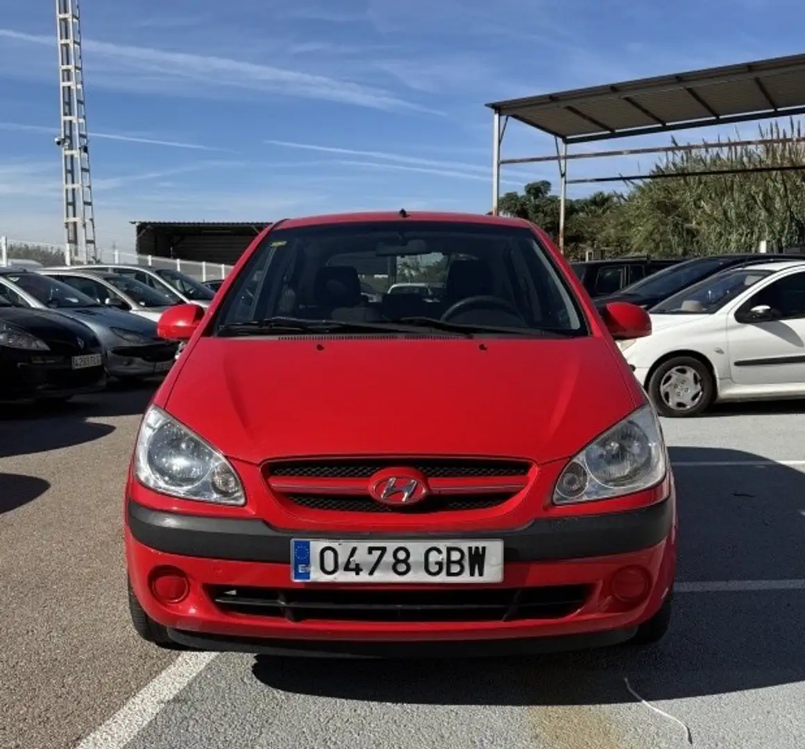 Hyundai Getz 1.5CRDi 88 Rojo - 1