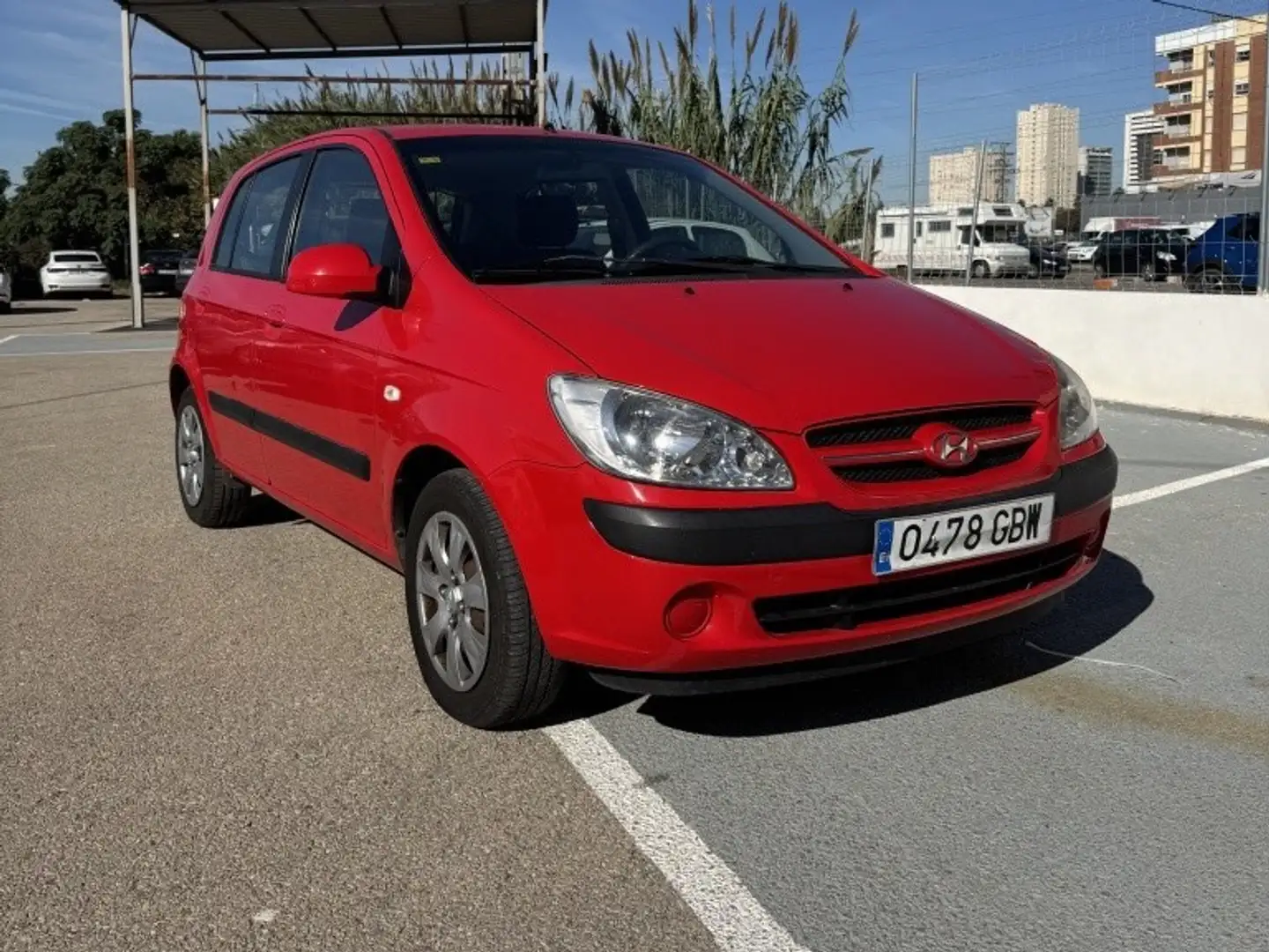 Hyundai Getz 1.5CRDi 88 Rojo - 2