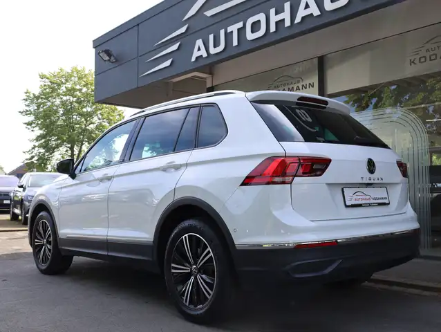Volkswagen Tiguan view 7