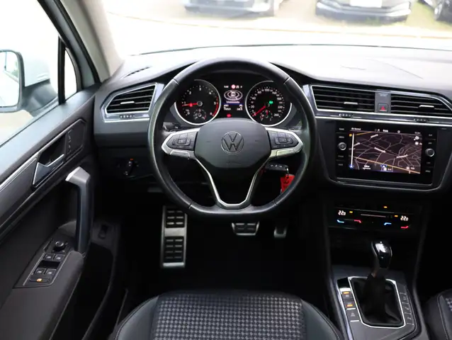 Volkswagen Tiguan view 15