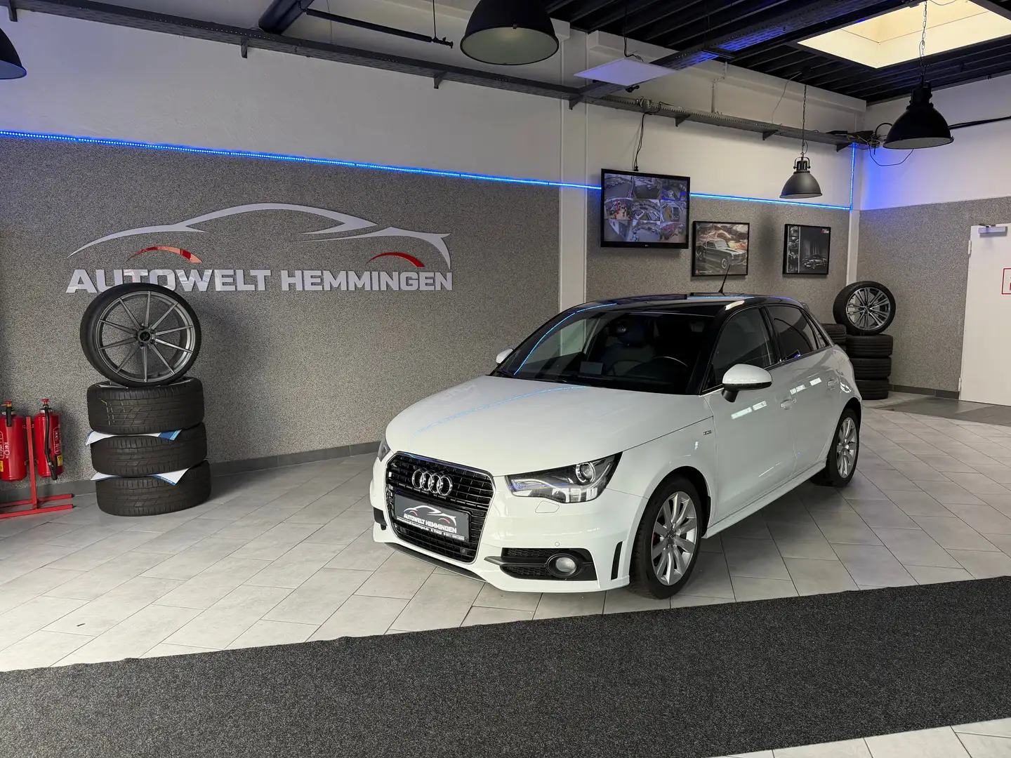 Audi A1 1.2 ambition*S-Line*12M.Garantie*Finanz.* Bianco - 1