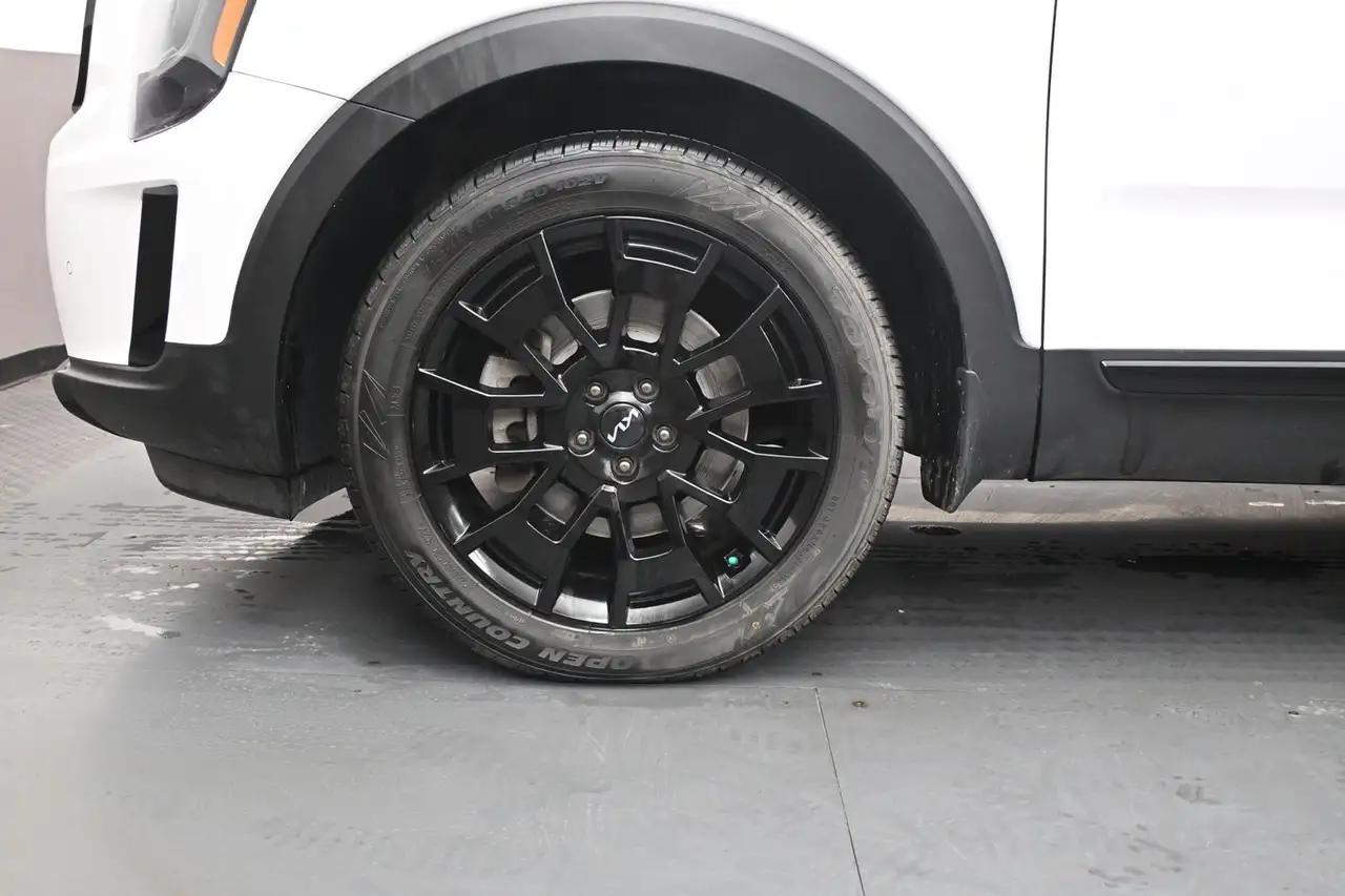 Kia Telluride снимка Kia Telluride