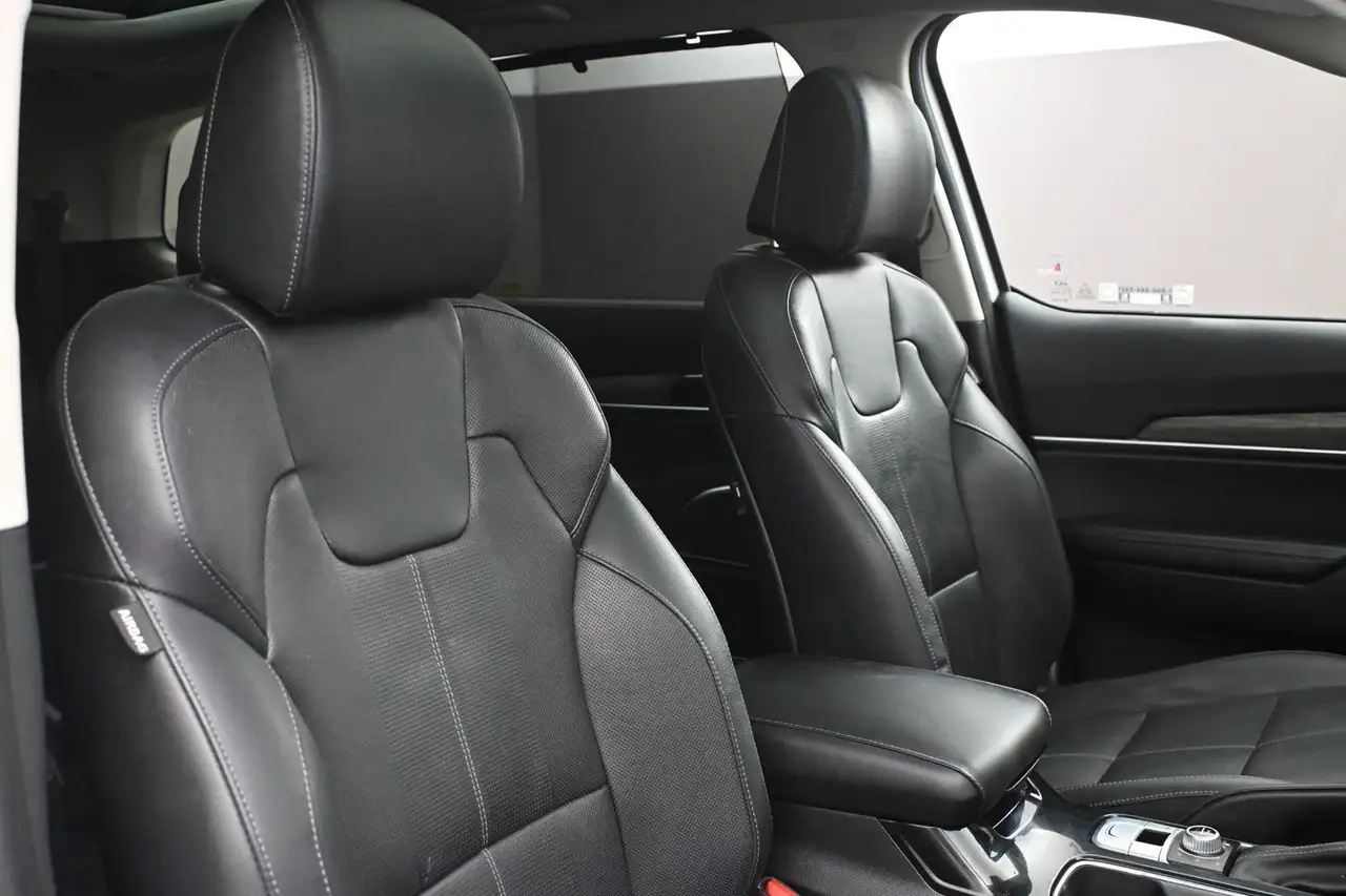 Kia Telluride снимка Kia Telluride
