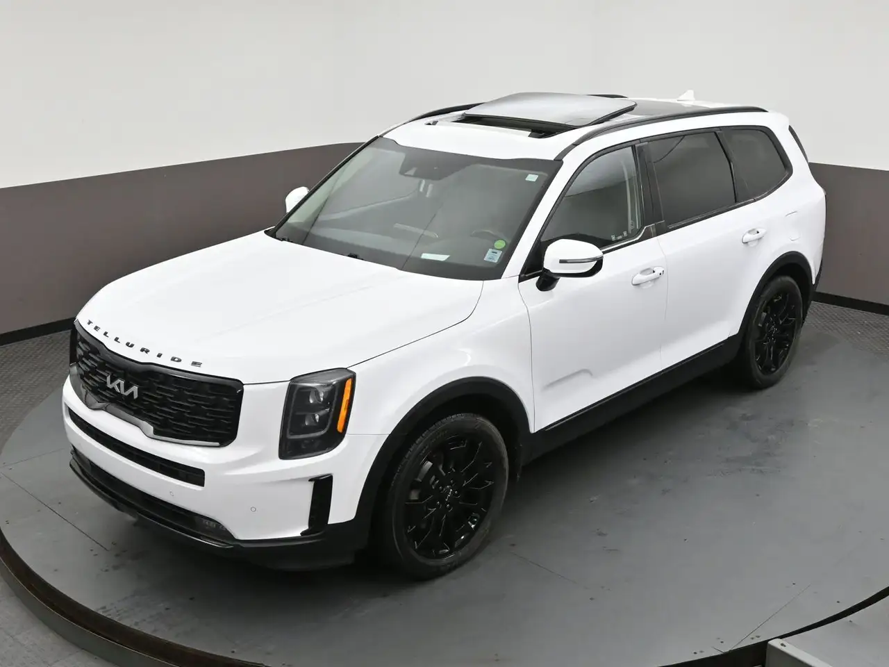 Kia Telluride снимка Kia Telluride