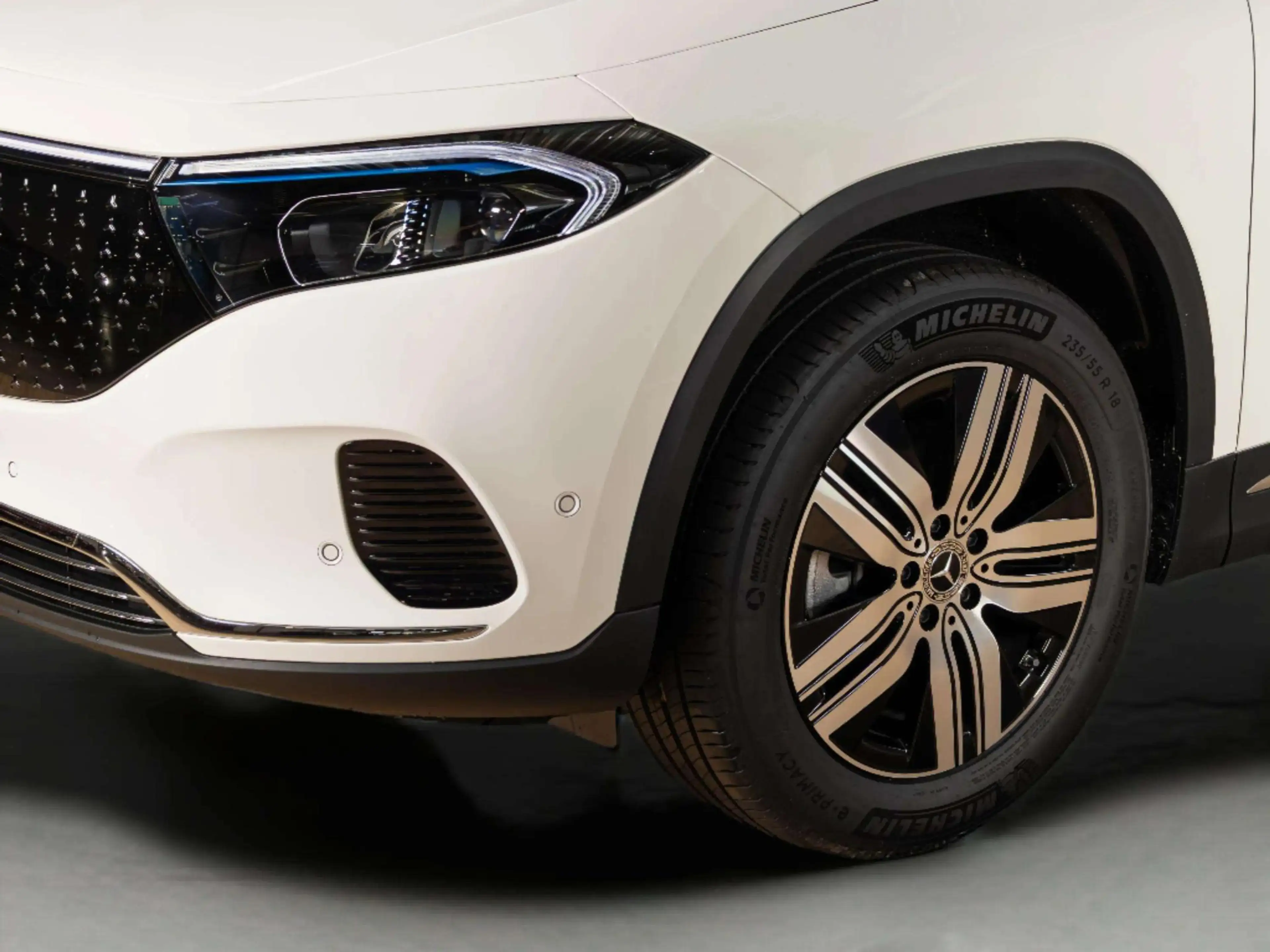 Mercedes-Benz EQA 250 250+ Luxury Line 71 kWh | Panorama dak — photo 6
