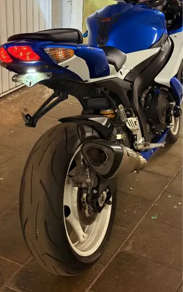 Suzuki GSX-R 600 - foto 3
